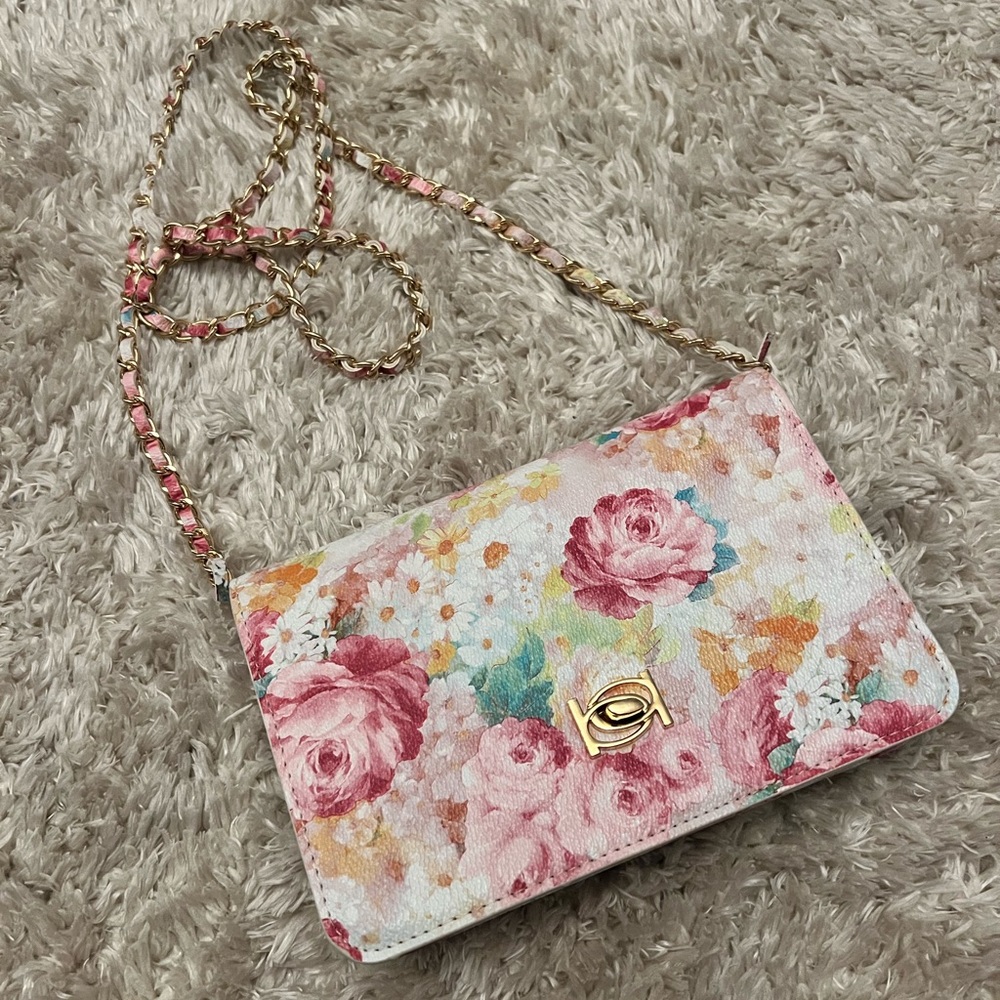 Floral BeBe shoulder clutch